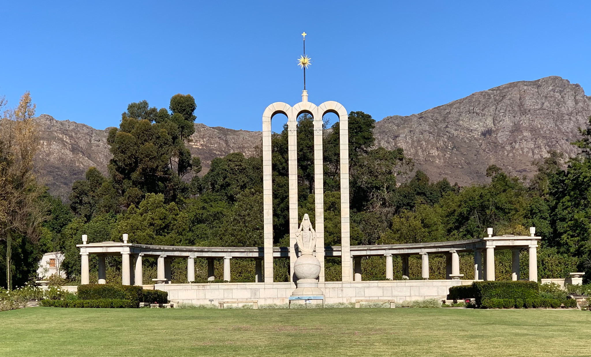 Huguenot Memorial